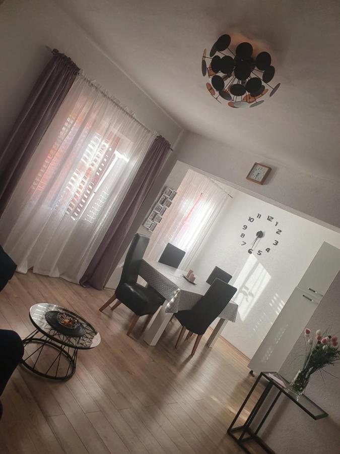 Apartman Bake Milke Zengg Kültér fotó